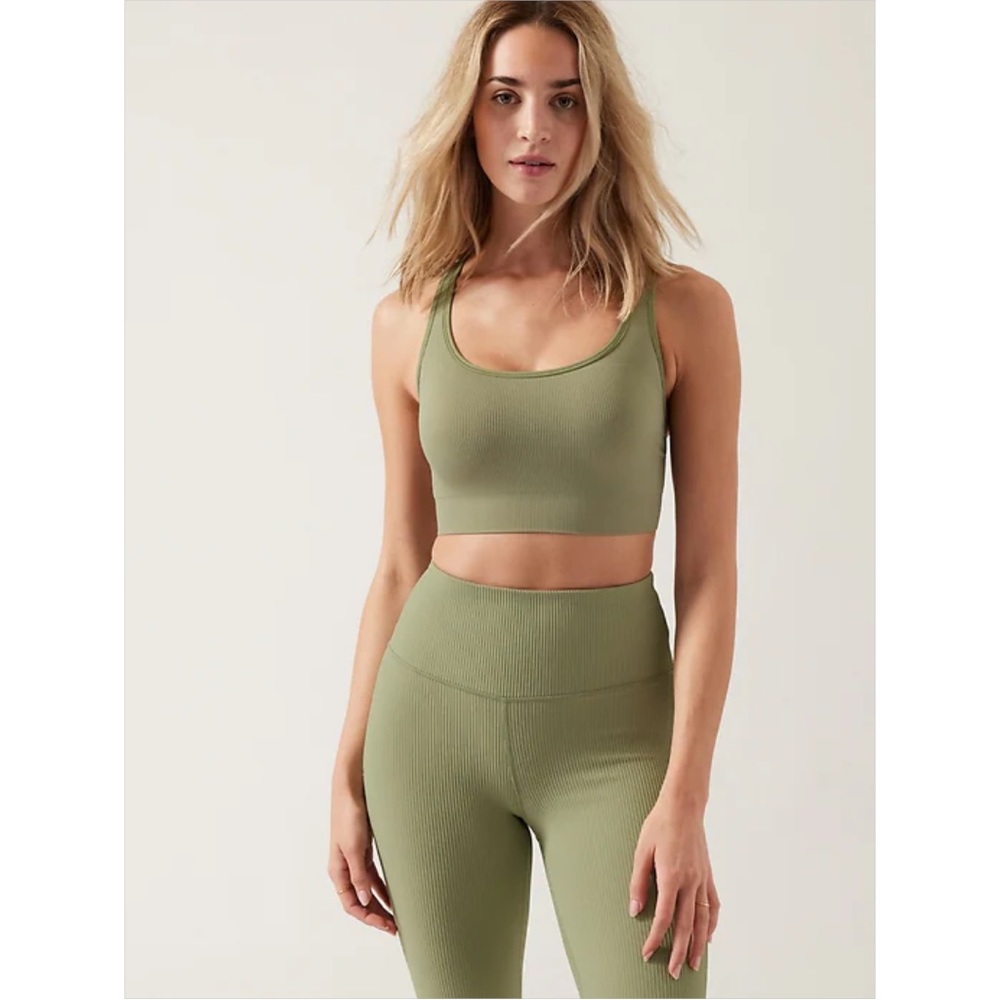 Athleta Aurora Scoop BRA D/DD Sz: M Sports Bra, Eucalyptus Olive Green Ribbed